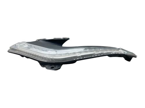 Used Right daytime light Right daytime light 37072907 37072907