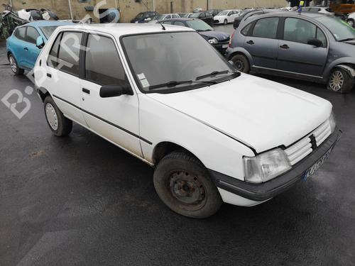 Used Parts PEUGEOT 205 II (20A/C) 1.6 Aut. (88 hp) 2496876