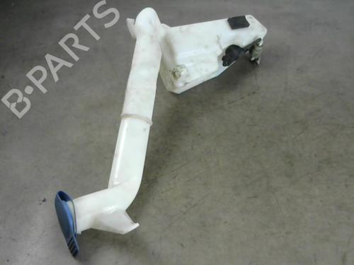Used Windscreen washer tank VW POLO (9N_, 9A_) 1.2 12V (64 hp) 25555165