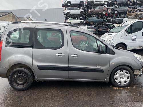 Front right window mechanism PEUGEOT PARTNER Box Body/MPV 1.6 HDi | BP25573140C23 