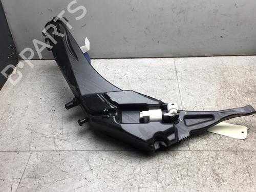 Used Windscreen washer tank PEUGEOT 308 II (LB_, LP_, LW_, LH_, L3_) 1.5 BlueHDi 130 (131 hp) 25546912