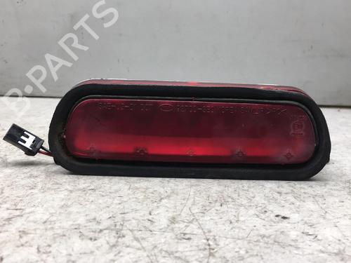 Used Third brake light Third brake light KIA SORENTO I (JC) 2.5 CRDi (170 hp) 25581472 25581472