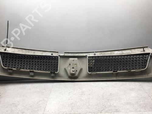 Used Grille RENAULT MASTER II Van (FD) 2.5 dCi (FD02) (101 hp) 25534068