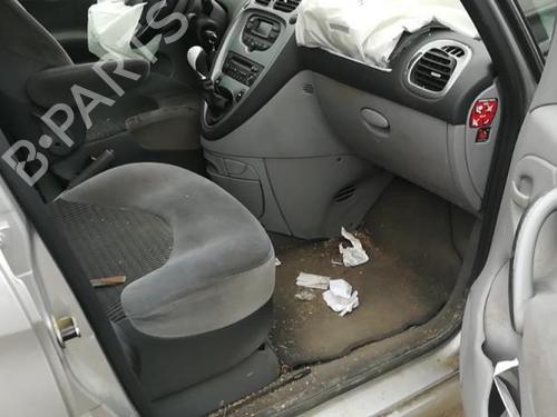 Left front door CITROËN XSARA PICASSO (N68) 1.6 HDi | BP25577539C2 