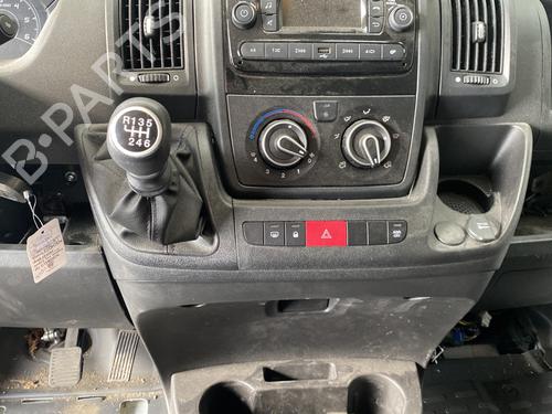 Left front window switch CITROËN JUMPER II Van 2.2 BlueHDi 165 | BP31718416I27  - Image 34