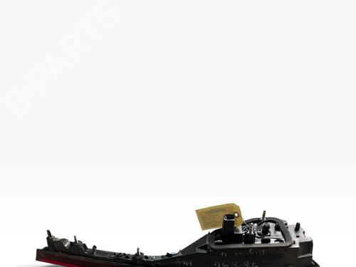 right-tailgate-light-renault-megane-iv-hatchback-b9amn_-2015-40239194 main image