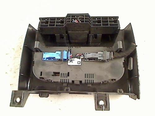 Used Climate control Climate control OPEL ZAFIRA A MPV (T98) 2.2 DTI 16V (F75) (125 hp) 25582730 25582730