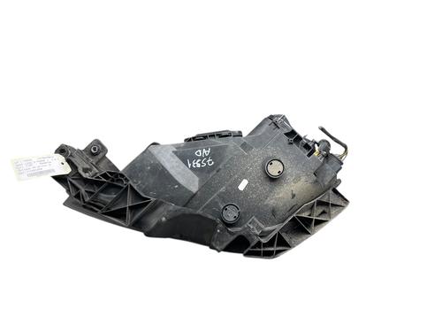 Used Right headlight Right headlight SEAT LEON (5F1) 1.2 TSI (105 hp) 30648457 30648457