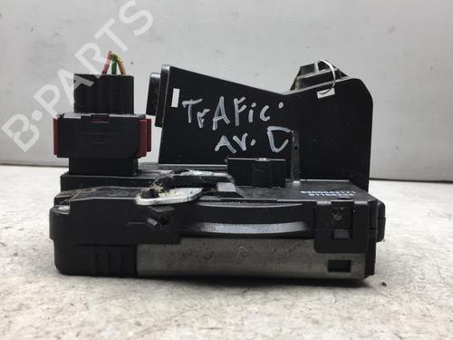 Used Front right lock RENAULT TRAFIC II Bus (JL) 2.0 dCi 90 (JL00, JL01, JL0H, JL0M, JL0P, JL0S) (90 hp) 25551305