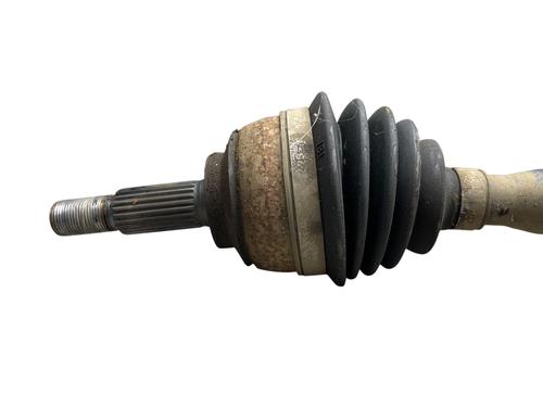 Used Right front driveshaft Right front driveshaft RENAULT ZOE (BFM_) ZOE (92 hp) 32318733 32318733