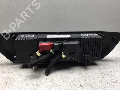 AC Styreenhet / Manøvreringsenhet VW POLO (9N_, 9A_) 1.9 TDI (101 hp) 25554408