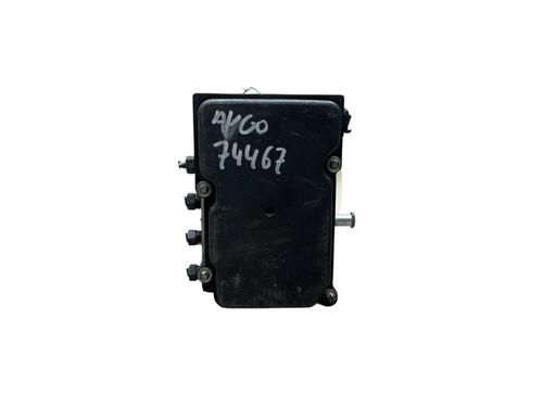 Used ABS pump TOYOTA AYGO (_B1_) 1.0 (KGB10_, KGB10R) (68 hp) 28796046
