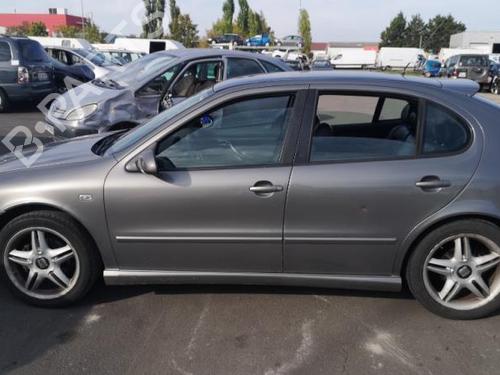 Højre baklys, luke SEAT LEON (1M1) 1.9 TDI | BP25583333C80 