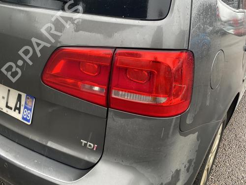 Left tailgate light VW TOURAN (1T3) 1.6 TDI | BP25541345C79  - Image 31