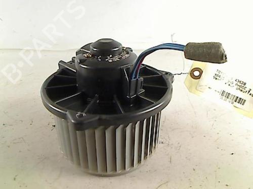 Used Heater blower motor TOYOTA YARIS (_P1_) 1.3 (NCP10, SCP12_) (86 hp) 25582899