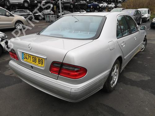 Left tailgate light MERCEDES-BENZ E-CLASS (W210) E 320 CDI (210.026) | BP25538112C79 - Image 30