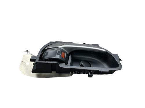 front-right-interior-door-handle-toyota-aygo-_b4_-2014-25564804 main image