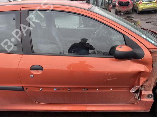 Retrovisor derecho PEUGEOT 206 Hatchback (2A/C) 1.4 i | BP25891513C27 