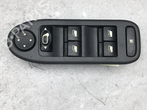 Used Switch CITROËN C5 II (RC_) 1.6 HDi (RC8HZB) (109 hp) 25561160
