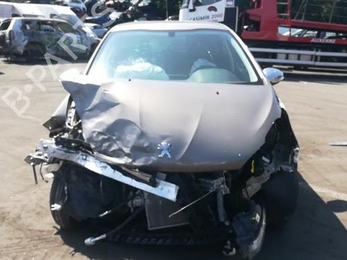 Steering wheel PEUGEOT 208 I (CA_, CC_) 1.2 VTI 82 | BP25553365C49 