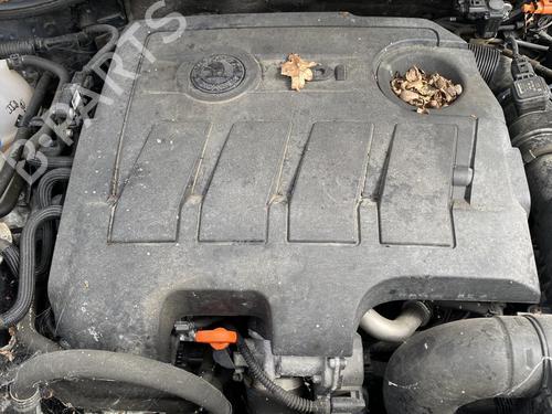 Venstre foran beltestrammer SKODA OCTAVIA II Combi (1Z5) 1.6 TDI | BP25575993C87 