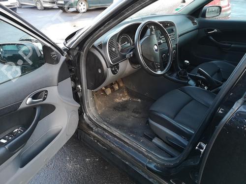 Left headlight SAAB 9-3 Estate (E50) 1.9 TiD | BP25525446C28 