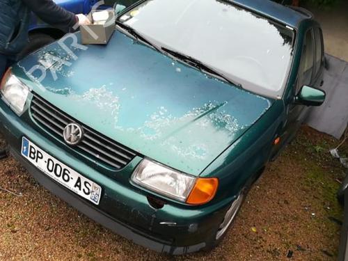 Right front indicator VW POLO III (6N1) 60 1.4 | BP25583311C33 