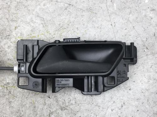 Front left lock PEUGEOT 208 II (UB_, UP_, UW_, UJ_) 1.5 BlueHDI 100 | BP25552225C98 