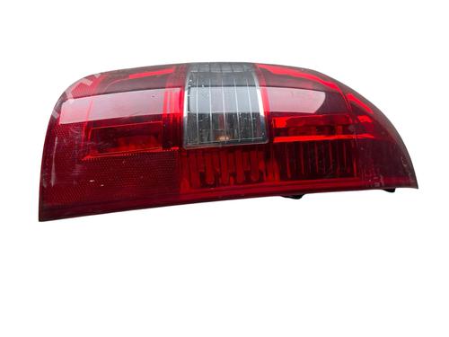 Used Right taillight Right taillight 37472046 37472046