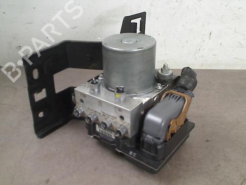 Used ABS pump PEUGEOT 3008 I MPV (0U_) 1.6 HDi (109 hp) 25537585