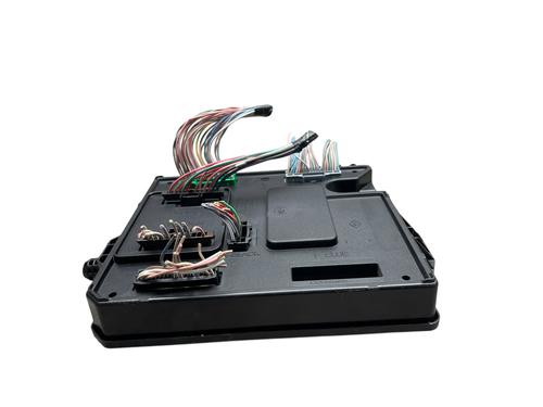 Used Fuse box RENAULT SCÉNIC III (JZ0/1_) 1.6 dCi (JZ00, JZ12) (130 hp) 33198458