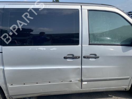 Left headlight MERCEDES-BENZ VITO Van (W638) 112 CDI 2.2 (638.094) | BP25543895C28 