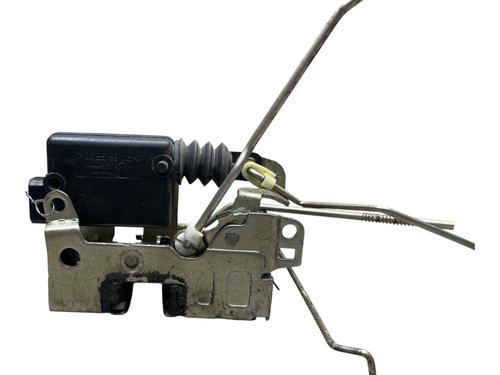front-right-lock-dacia-logan-ls_-2004-32705914 main image