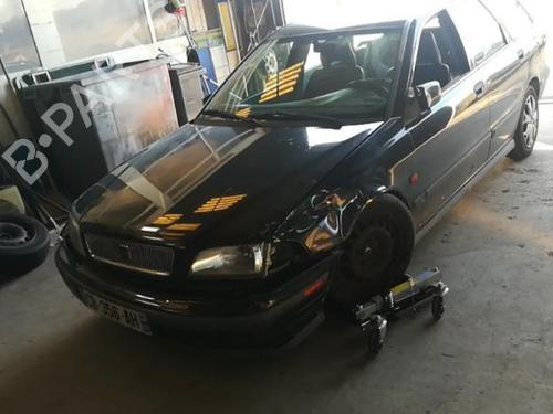 Used Parts VOLVO V40 Estate (645) 2.0 2498230