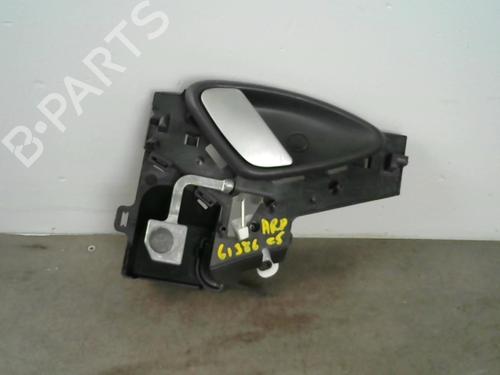 Høyre bak invendig håndtak CITROËN C5 I (DC_) 2.0 HDi (DCRHZB, DCRHZE) (109 hp) 25560152
