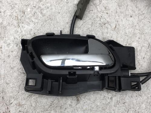 Used Rear right lock Rear right lock 25556844 25556844