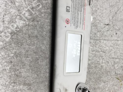 Used Right sun visor Right sun visor RENAULT TWINGO II (CN0_) 1.2 16V (CN04, CN0B) (75 hp) 25529038 25529038