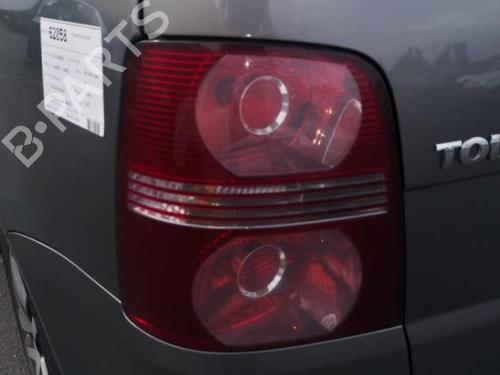 Venstre bak beltestrammer VW TOURAN (1T1, 1T2) 1.9 TDI | BP25583754C89 
