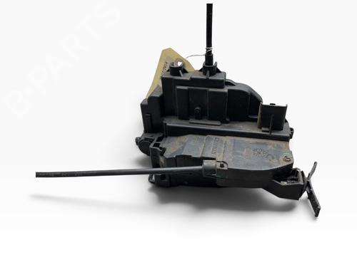 rear-right-lock-renault-megane-iii-hatchback-bz01_-b3_-2008-38567463 main image
