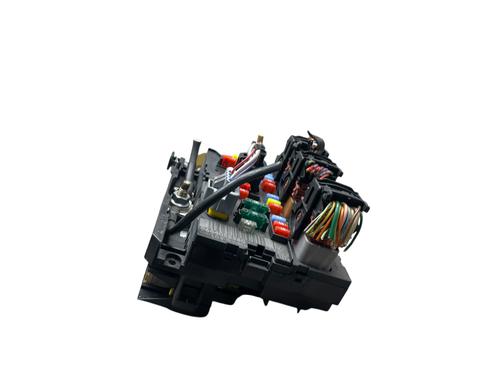 Used Fuse box Fuse box PEUGEOT 207 (WA_, WC_) 1.6 HDi (90 hp) 32426115 32426115