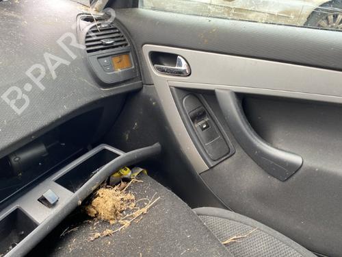 Front left lock CITROËN C4 Picasso I MPV (UD_) 1.6 HDi 110 | BP28205600C98 