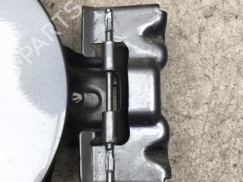 Used Fuel flap RENAULT KOLEOS I (HY_) 2.0 dCi 4x4 (HY0K) (150 hp) 25575792