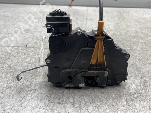 Used Front left lock OPEL CORSA E (X15) 1.4 (08, 68) (90 hp) 25572636