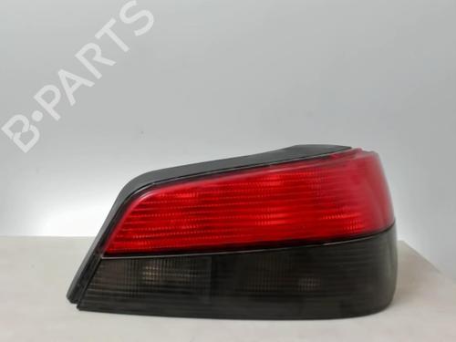 Højre baglygte PEUGEOT 306 Hatchback (7A, 7C, N3, N5) 1.9 D (68 hp) 25516376