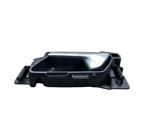 Used Rear left interior door handle Rear left interior door handle PEUGEOT 308 III (FB_, FH_, FP_, F3_, FM_) BlueHDi 130 (FBYHZL, FBYHZT) (131 hp) 32113957 32113957