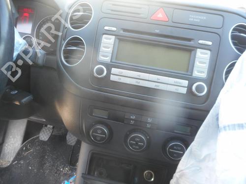 Left tailgate light VW GOLF PLUS V (5M1, 521) 1.9 TDI | BP25577693C79  - Image 9