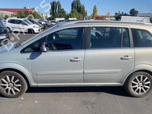 Radio OPEL ZAFIRA / ZAFIRA FAMILY B (A05) 1.9 CDTI (M75) | BP25551858E6 