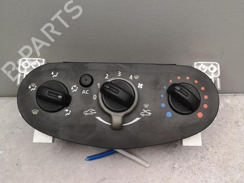 Used Climate control Climate control DACIA SANDERO 1.2 16V (75 hp) 25517734 25517734