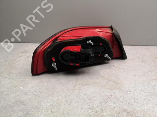 Høyre baklys ALFA ROMEO 159 (939_) 1.9 JTDM 16V (939AXC1B, 939AXC12) (150 hp) 25523840