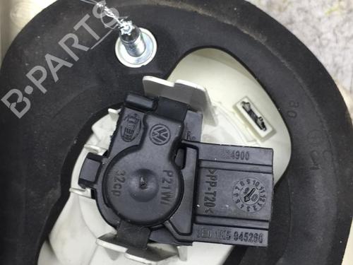 right-tailgate-light-vw-jetta-iii-1k2-2004-2005-2006-2007-2008-2009-2010-2011-2012-2013-25520168 main image